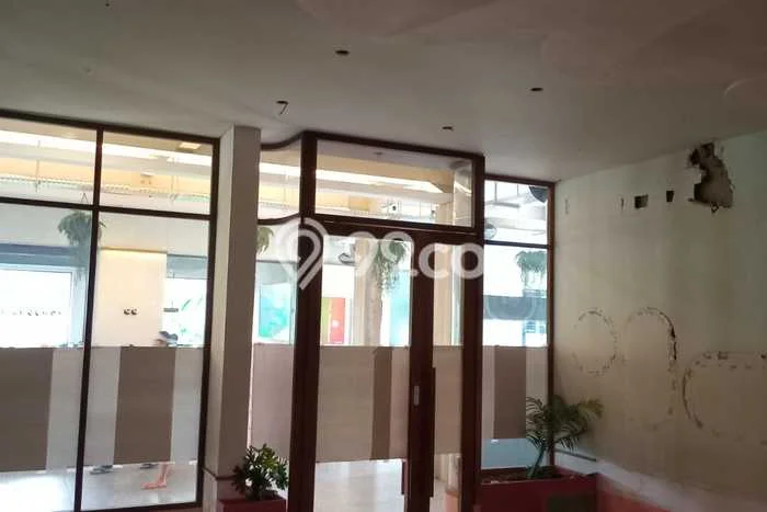 Disewakan Ruko di Pusat Kota Jakarta Selatan Ramai Strategis Disewakan Ruko di Pusat Kota Jakarta Selatan Ramai Strategis