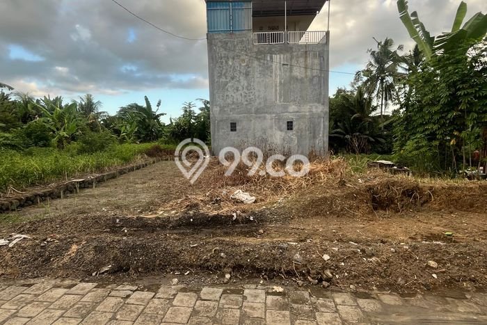 Kavling Tanah untuk Dijual di Bitera, Gianyar, Luas 150m2 Kavling Tanah untuk Dijual di Bitera, Gianyar, Luas 150m2