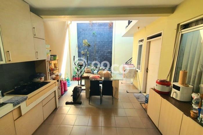 Rumah sewa siap pakai 3 Kamar Tidur di Kota Baru Parahyangan, Bandung Rumah sewa siap pakai 3 Kamar Tidur di Kota Baru Parahyangan, Bandung