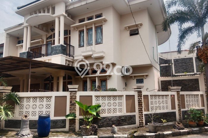 Rumah Luas Tanah 320m2m² di Cimahi Tengah, Cimahi - Lokasi Strategis Rumah Luas Tanah 320m2m² di Cimahi Tengah, Cimahi - Lokasi Strategis