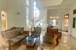 LOKASI PREMIUM! Rumah Strategis di Bandung Kidul, Luas 385m2m² LB 164m2m² LOKASI PREMIUM! Rumah Strategis di Bandung Kidul, Luas 385m2m² LB 164m2m²