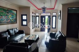 Rumah EXCLUSIVE! area Garut Kota, Garut, Luas 788m2m² Bangunan 532m2m², HARGA SPESIAL Rumah EXCLUSIVE! area Garut Kota, Garut, Luas 788m2m² Bangunan 532m2m², HARGA SPESIAL