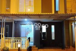 For Sale Hunian Rumah Terawat 2 Kamar di Gading Serpong, Tangerang For Sale Hunian Rumah Terawat 2 Kamar di Gading Serpong, Tangerang