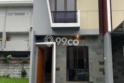 Rumah Modern 3 KT di BSD Tangerang Semi Furnished Rumah Modern 3 KT di BSD Tangerang Semi Furnished