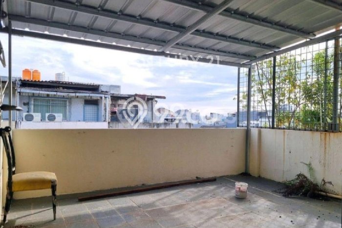 Ruko Dijual di Prime Area Jakarta Barat Luas 231m2 Ruko Dijual di Prime Area Jakarta Barat Luas 231m2