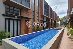 Disewakan! Rumah 3 Kamar Tidur &
3 Kamar Mandi di Kemang, Jakarta Selatan Disewakan! Rumah 3 Kamar Tidur &
3 Kamar Mandi di Kemang, Jakarta Selatan