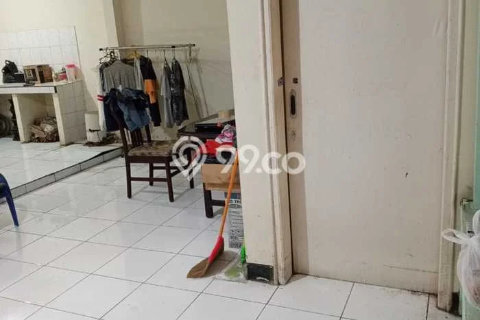 HARGA SPECIAL! Rumah Asri lokasi Graha Padma, Luas 150m2m² Bangunan 88m2m² HARGA SPECIAL! Rumah Asri lokasi Graha Padma, Luas 150m2m² Bangunan 88m2m²