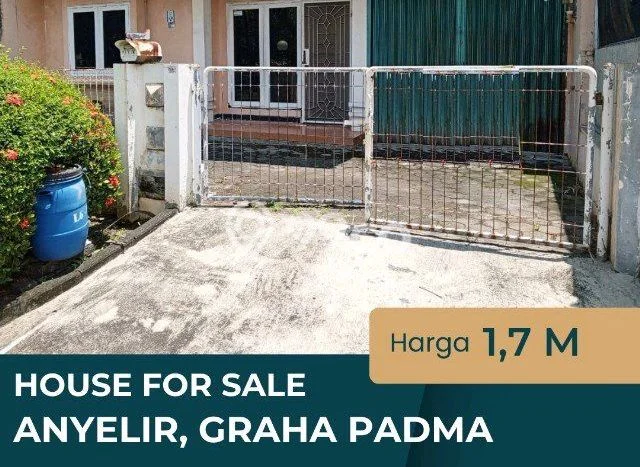 HARGA SPECIAL! Rumah Asri lokasi Graha Padma, Luas 150m2m² Bangunan 88m2m² HARGA SPECIAL! Rumah Asri lokasi Graha Padma, Luas 150m2m² Bangunan 88m2m²