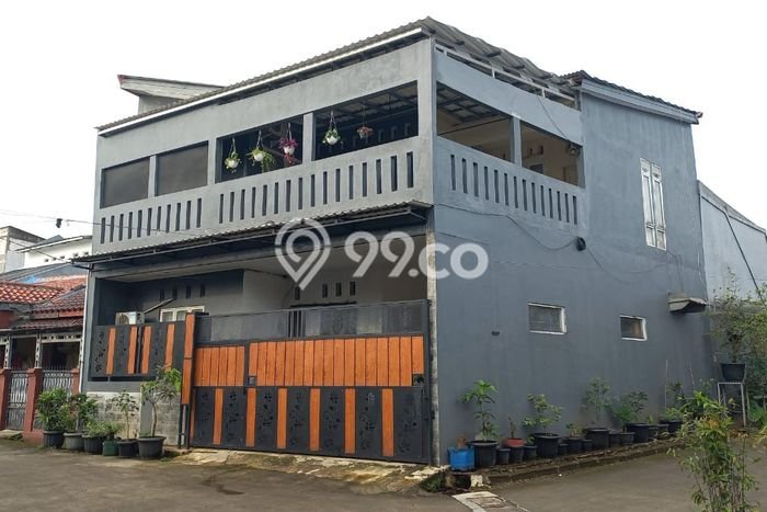 Rumah Modern Cantik 4 KT Bisa Langsung Pindah di Cibinong Rumah Modern Cantik 4 KT Bisa Langsung Pindah di Cibinong
