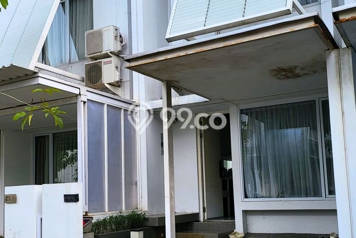 Rumah Strategis Modern Lb 48m2 di BSD, Tangerang Selatan Rumah Strategis Modern Lb 48m2 di BSD, Tangerang Selatan