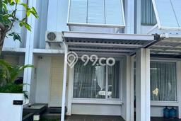 Rumah di BSD, 1 KM, Lingkungan Asri, LT 40m2m² LB 48m2m² Rumah di BSD, 1 KM, Lingkungan Asri, LT 40m2m² LB 48m2m²