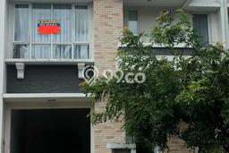 Rumah Luas Asri 4 KT Siap Huni di Gading Serpong Tangerang Rumah Luas Asri 4 KT Siap Huni di Gading Serpong Tangerang