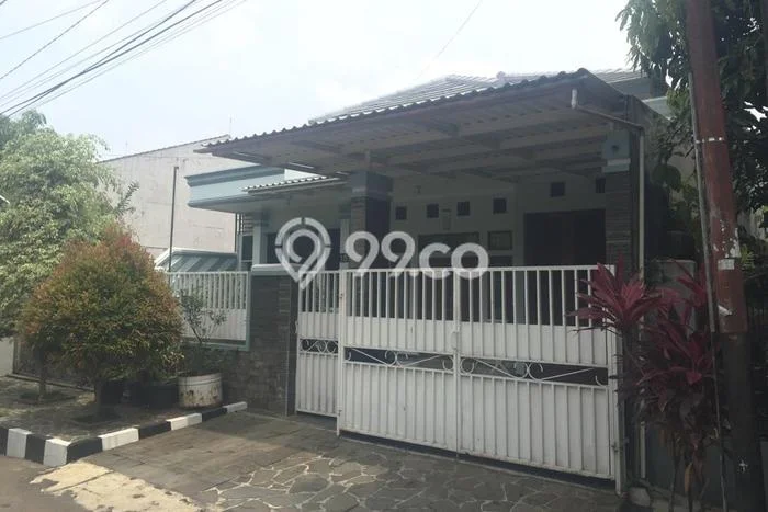 Ready to Use! Luxury House LT 300m2 Desain Elegan di Pakuan Ready to Use! Luxury House LT 300m2 Desain Elegan di Pakuan