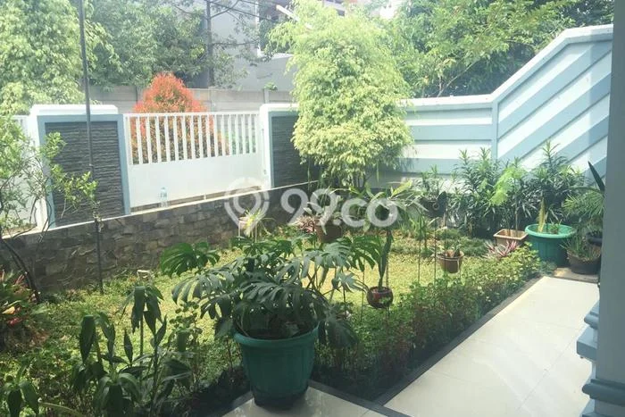 Ready to Use! Luxury House LT 300m2 Desain Elegan di Pakuan Ready to Use! Luxury House LT 300m2 Desain Elegan di Pakuan