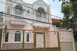 Ready to Use! Premium House LT 160m2 Desain Elegan di Puri Indah Ready to Use! Premium House LT 160m2 Desain Elegan di Puri Indah