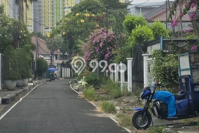 Tanah Strategis Dijual di Menteng Jakarta Pusat 836m2 Tanah Strategis Dijual di Menteng Jakarta Pusat 836m2