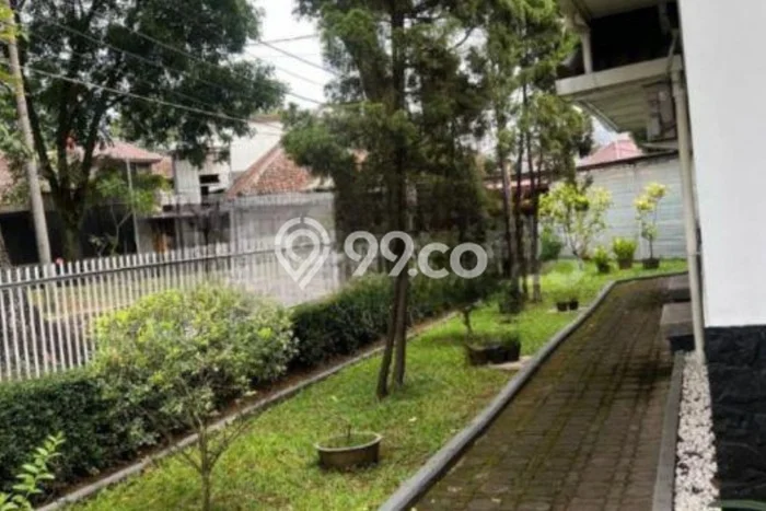 For Sale! Premium House LT 573m2 Desain Modern di Veteran For Sale! Premium House LT 573m2 Desain Modern di Veteran