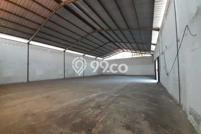 Gudang Disewa di Bandung dengan LB 600m2 Area Komersial Ramai Gudang Disewa di Bandung dengan LB 600m2 Area Komersial Ramai