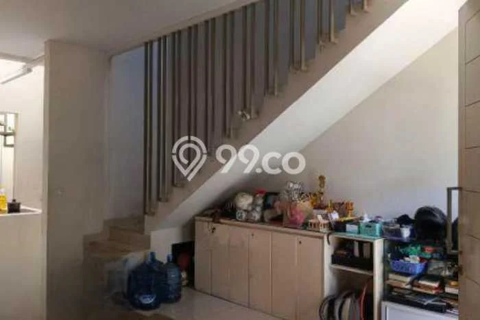 Rumah Minimalis 3 KT LT 85m2 di Taman Holis Indah Rumah Minimalis 3 KT LT 85m2 di Taman Holis Indah