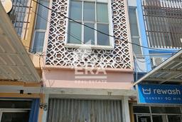 Ruko Paling Dicari LB 180m2 Dijual di Kelapa Dua Ruko Paling Dicari LB 180m2 Dijual di Kelapa Dua
