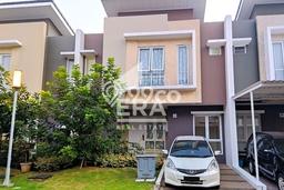 Dijual Rumah Luas Elegan Dengan View Cantik di Gading Serpong, Tangerang Dijual Rumah Luas Elegan Dengan View Cantik di Gading Serpong, Tangerang