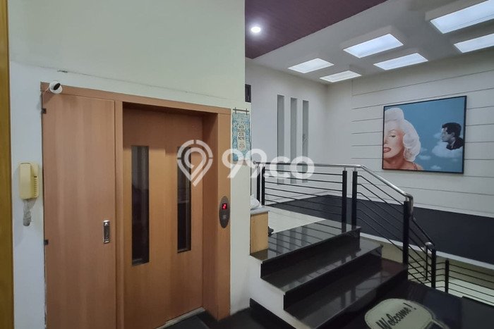 Unit Ruko Dijual di Depok Sleman Luas Tanah 566m2, Luas Bangunan 999m2 Unit Ruko Dijual di Depok Sleman Luas Tanah 566m2, Luas Bangunan 999m2