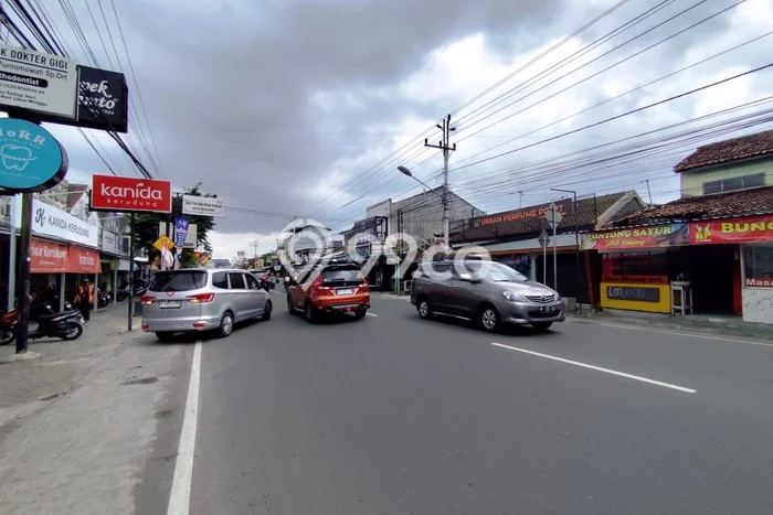Ruko Area Bisnis di , Luas 232m2m², Pusat Niaga Ruko Area Bisnis di , Luas 232m2m², Pusat Niaga