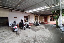 Investasi Kost Dijual di Depok, Sleman, Spesifikasi 34 KT, 17 KM, 800m2 Investasi Kost Dijual di Depok, Sleman, Spesifikasi 34 KT, 17 KM, 800m2