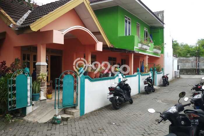 Dijual Cepat Rumah Favorit Siap Huni LB 320m2 di Depok, Sleman Dijual Cepat Rumah Favorit Siap Huni LB 320m2 di Depok, Sleman