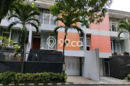 Jual Rumah Luas Megah Dengan View Cantik di Caturtunggal, Sleman Jual Rumah Luas Megah Dengan View Cantik di Caturtunggal, Sleman