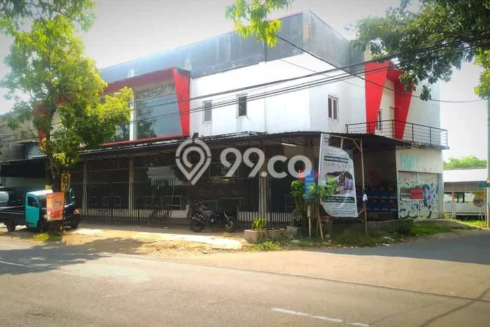 For Rent Ruko Strategis Kawasan Godean, Luas 400m2m², Area Berkembang For Rent Ruko Strategis Kawasan Godean, Luas 400m2m², Area Berkembang