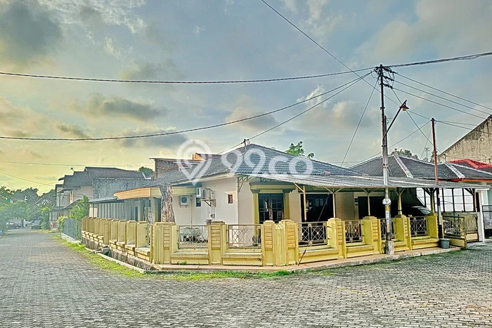 Hunian Eksklusif Dijual LT 324m2 di Kasihan, Bantul Hunian Eksklusif Dijual LT 324m2 di Kasihan, Bantul