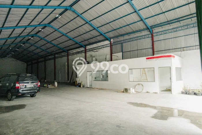 Gudang Dijual di Banguntapan LT 900m2, LB 800m2 untuk Investasi Gudang Dijual di Banguntapan LT 900m2, LB 800m2 untuk Investasi