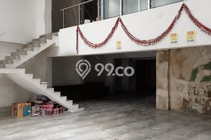 Komersial bagus disewakan di Gondokusuman Yogyakarta dengan LB 180m2 harga sewa terbaik Komersial bagus disewakan di Gondokusuman Yogyakarta dengan LB 180m2 harga sewa terbaik