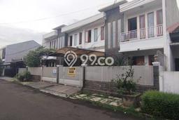 Ready to Use! Premium House LT 270m2 Desain Elegan di Bintaro Ready to Use! Premium House LT 270m2 Desain Elegan di Bintaro