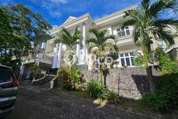 Hunian Mewah Dijual LT 405m2 di Samarinda Kota, Samarinda Hunian Mewah Dijual LT 405m2 di Samarinda Kota, Samarinda