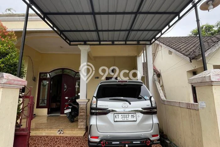 Hunian Cantik Modern Lb 200m2 di Sungai Kunjang, Samarinda Hunian Cantik Modern Lb 200m2 di Sungai Kunjang, Samarinda