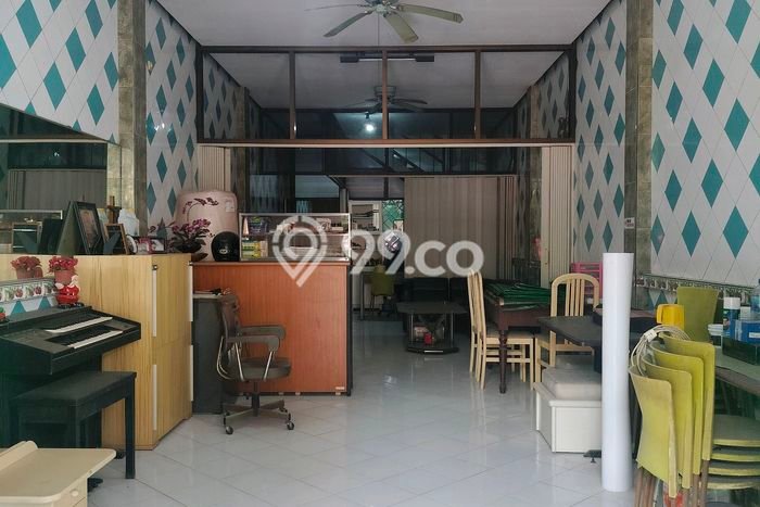 Untuk Dijual! Ruko di Jemursari Surabaya LT 77m2 / LB 231m2 Kawasan Bisnis Untuk Dijual! Ruko di Jemursari Surabaya LT 77m2 / LB 231m2 Kawasan Bisnis