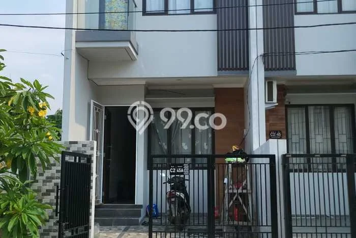 Dijual Rumah Strategis Bagus Punya 3 KT di Kelapa Gading Jakarta Utara SHM Dijual Rumah Strategis Bagus Punya 3 KT di Kelapa Gading Jakarta Utara SHM