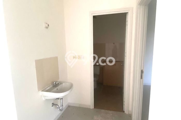 Dijual Rumah Eksklusif 2 KT di Suvarna Sutera, Tangerang Dijual Rumah Eksklusif 2 KT di Suvarna Sutera, Tangerang