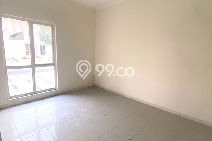 Dijual Rumah Eksklusif 2 KT di Suvarna Sutera, Tangerang Dijual Rumah Eksklusif 2 KT di Suvarna Sutera, Tangerang