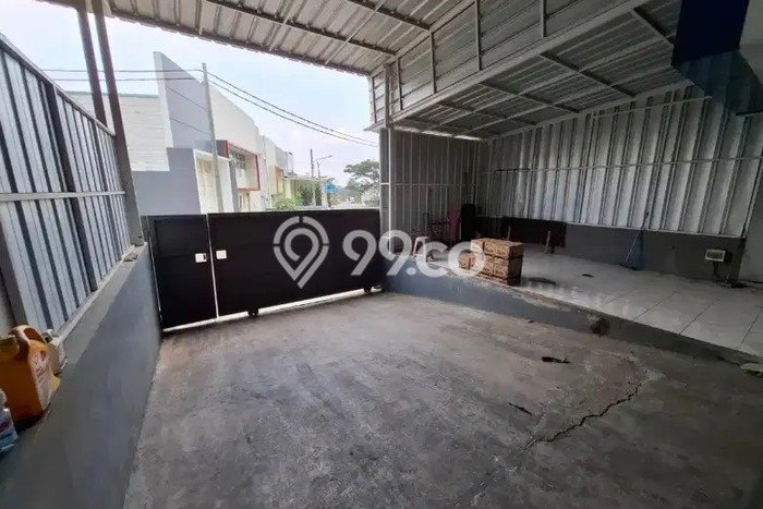 Gudang Kawasan Komersial Kawasan Kutawaringin, Luas 180m2m², Ramai Gudang Kawasan Komersial Kawasan Kutawaringin, Luas 180m2m², Ramai
