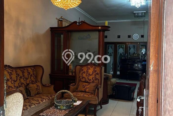 PROMO SPESIAL! Rumah Nyaman di Batununggal, LT 200m2m² Bangunan 220m2m² PROMO SPESIAL! Rumah Nyaman di Batununggal, LT 200m2m² Bangunan 220m2m²