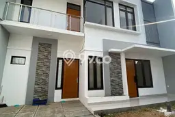 Rumah Terawat kawasan Parongpong, Bandung Barat, Luas 74m2m² Bangunan 72m2m² DIJUAL CEPAT! Rumah Terawat kawasan Parongpong, Bandung Barat, Luas 74m2m² Bangunan 72m2m² DIJUAL CEPAT!