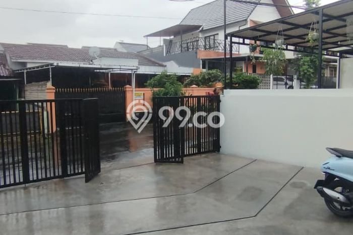 HOT DEAL! Rumah Premium area , Bandung, LT 124m2m² Bangunan 72m2m² HOT DEAL! Rumah Premium area , Bandung, LT 124m2m² Bangunan 72m2m²