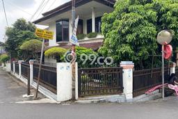 Dijual Rumah Mewah Elegan Dengan View Eksklusif di Bandung Kota, Bandung Dijual Rumah Mewah Elegan Dengan View Eksklusif di Bandung Kota, Bandung