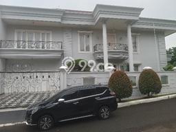 For Sale! Luxury House LT 475m2 Desain Elegan di Cibubur For Sale! Luxury House LT 475m2 Desain Elegan di Cibubur