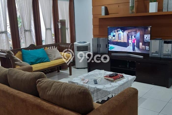 HOT DEAL! Rumah Premium area Batununggal, Bandung, Luas 216m2m² Bangunan 180m2m² HOT DEAL! Rumah Premium area Batununggal, Bandung, Luas 216m2m² Bangunan 180m2m²