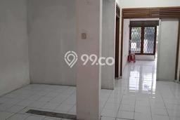 Disewakan! Rumah 3 Kamar Tidur &
2 Kamar Mandi di Taman Kopo Indah, Bandung Disewakan! Rumah 3 Kamar Tidur &
2 Kamar Mandi di Taman Kopo Indah, Bandung