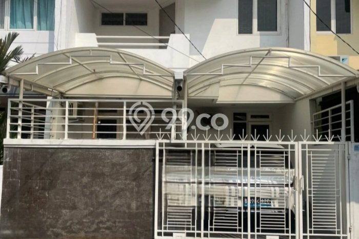 Rumah Elit LB 120m2 Siap Huni Desain Elegan di Meruya, Jakarta Barat Rumah Elit LB 120m2 Siap Huni Desain Elegan di Meruya, Jakarta Barat